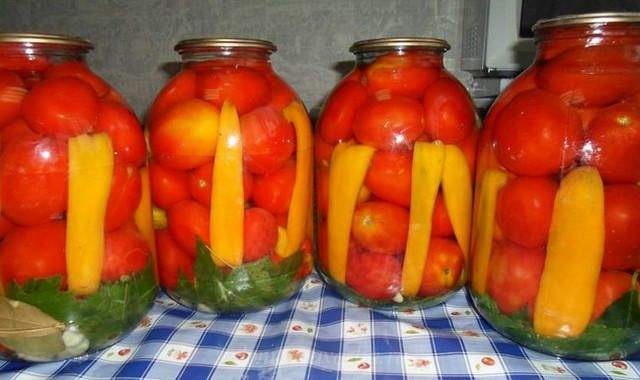 Сладкие маринованные помидоры на зиму в литровых банках